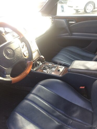Mercedes E 230 1996, 442,000 km - 2.3 l - Bakı