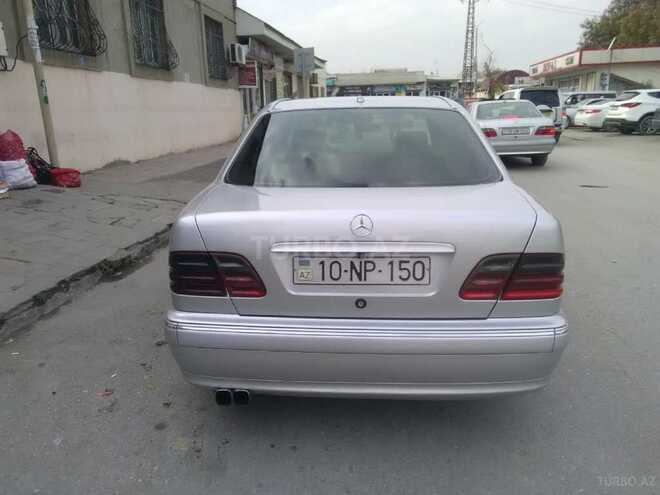 Mercedes E 220 2000, 414,000 km - 2.2 л - Bakı