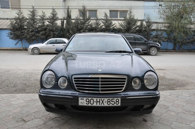 Mercedes E 200 1999, 288,000 km - 2.0 l - Bakı