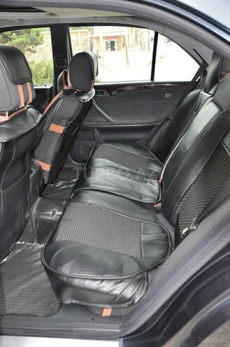 Mercedes E 200 1999, 288,000 km - 2.0 l - Bakı