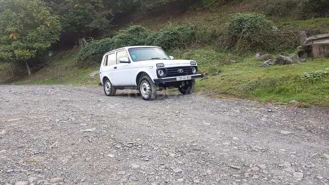 LADA (VAZ) Niva 2009, 115,000 km - 1.7 l - Zaqatala