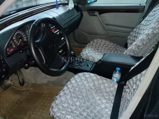 Mercedes C 230 1997, 199,711 km - 2.3 l - Bakı