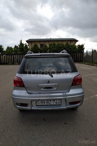 Mitsubishi Outlander 2004, 282,000 km - 2.4 л - Bakı