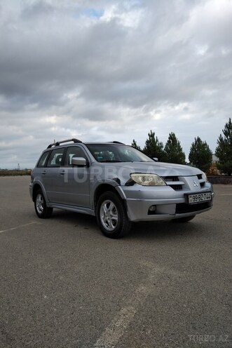 Mitsubishi Outlander 2004, 282,000 km - 2.4 л - Bakı