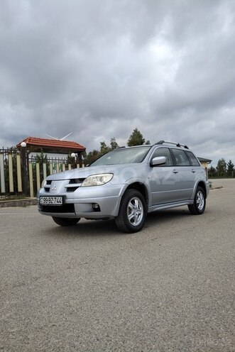 Mitsubishi Outlander 2004, 282,000 km - 2.4 л - Bakı