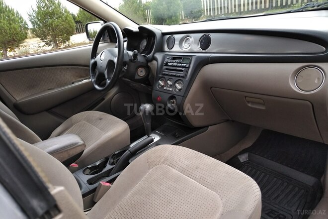 Mitsubishi Outlander 2004, 282,000 km - 2.4 л - Bakı