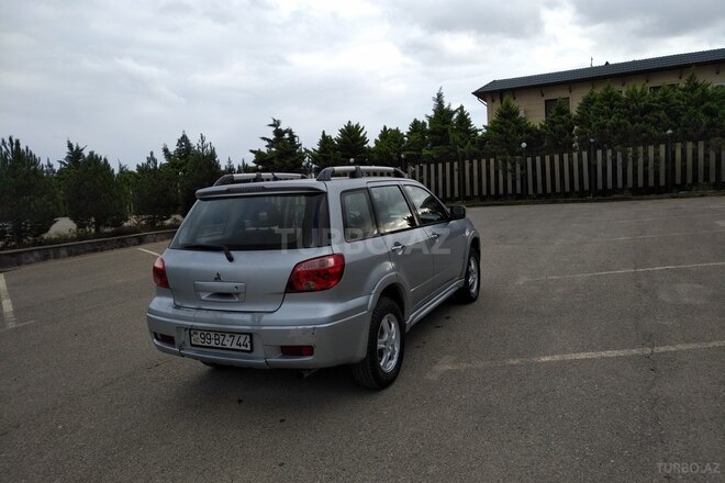 Mitsubishi Outlander 2004, 282,000 km - 2.4 л - Bakı
