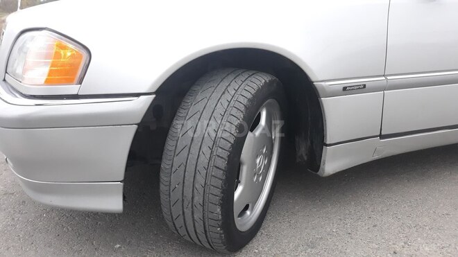 Mercedes C 230 1999, 194,551 km - 2.3 l - Bakı