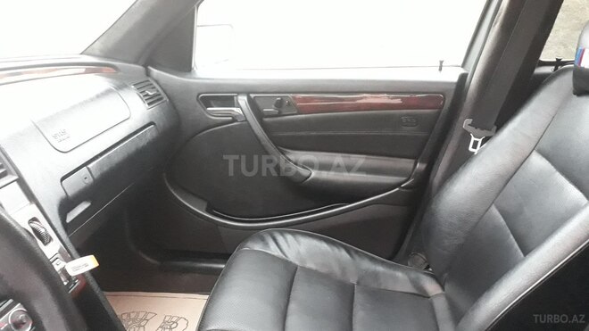 Mercedes C 230 1999, 194,551 km - 2.3 l - Bakı