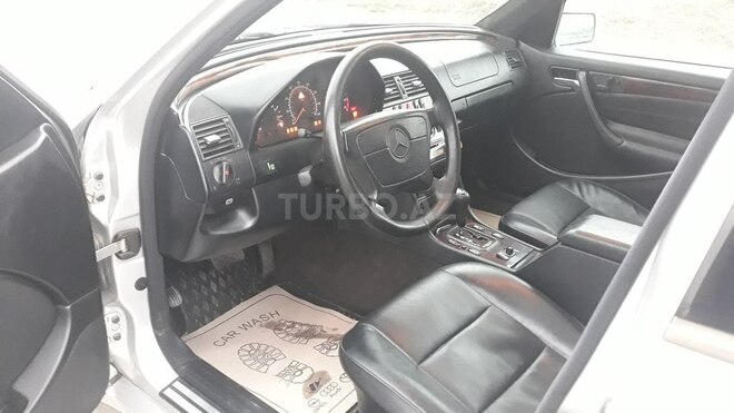 Mercedes C 230 1999, 194,551 km - 2.3 l - Bakı