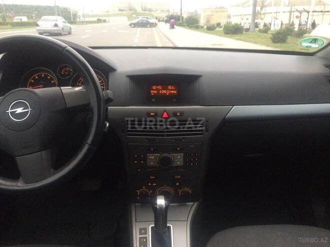 Opel Astra 2006, 198,800 km - 1.8 l - Bakı