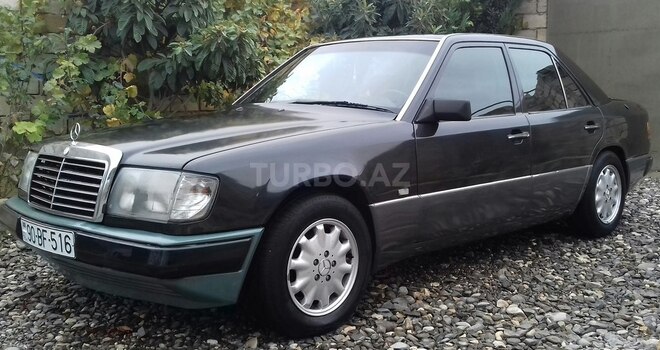 Mercedes E 200 1991, 370,000 km - 2.0 l - Bakı