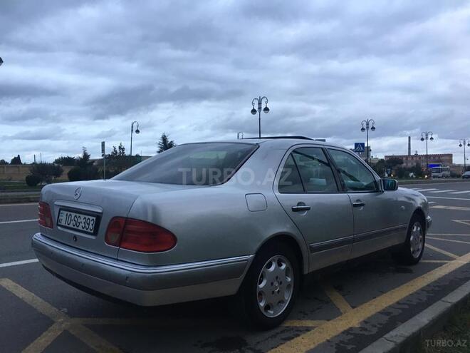 Mercedes E 280 1997, 288,000 km - 2.8 л - Bakı