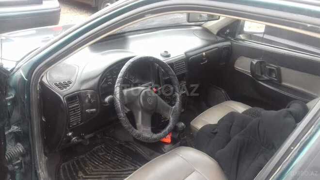 Volkswagen Polo 1995, 235,214 km - 1.5 л - Sumqayıt