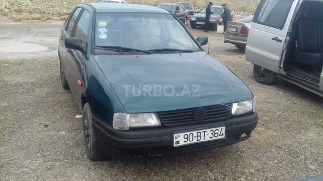 Volkswagen Polo 1995, 235,214 km - 1.5 л - Sumqayıt