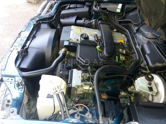 Mercedes E 230 1996, 276,219 km - 2.3 l - Bakı
