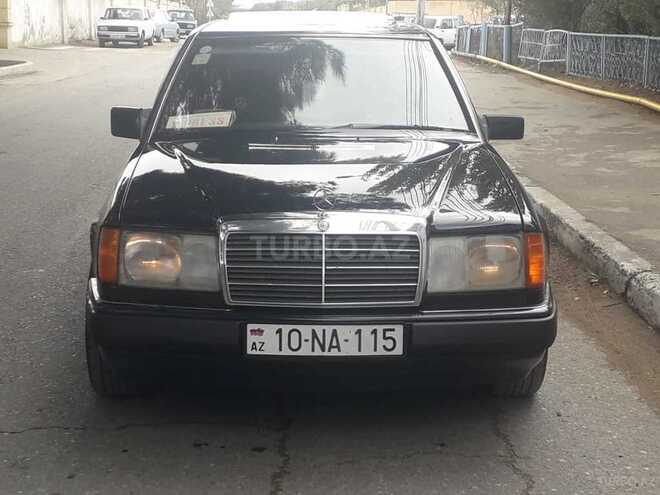 Mercedes E 220 1993, 210,000 km - 2.2 l - Sumqayıt