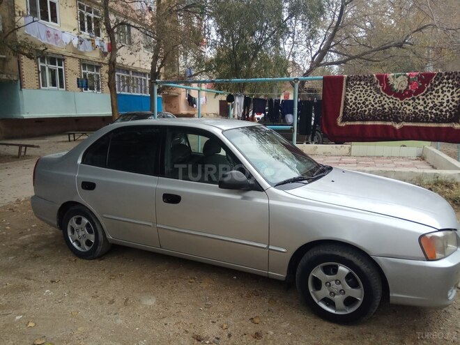 Hyundai Accent 2002, 240,000 km - 1.6 l - Sumqayıt