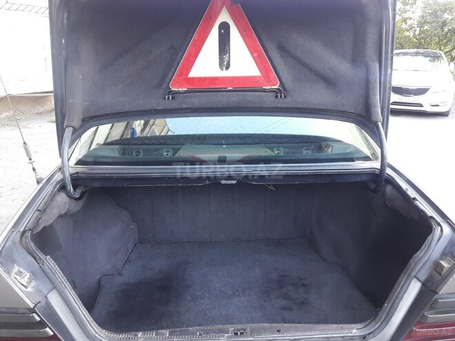 Mercedes E 200 1992, 130,000 km - 2.0 л - Xırdalan