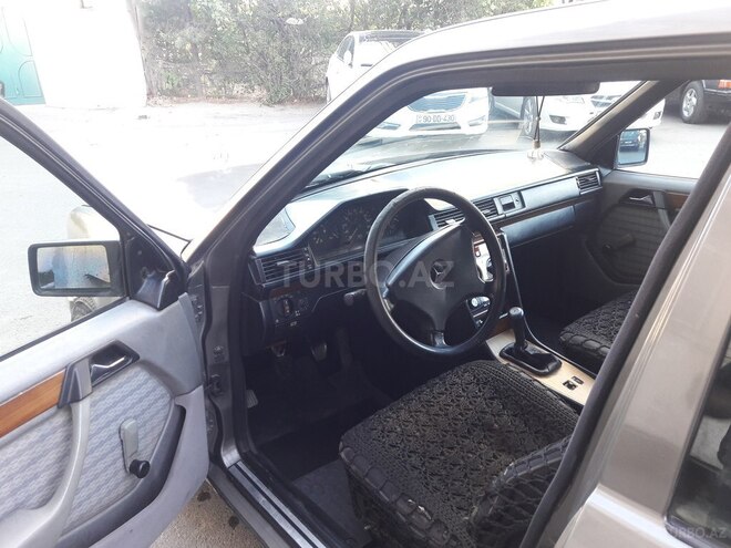 Mercedes E 200 1992, 130,000 km - 2.0 л - Xırdalan