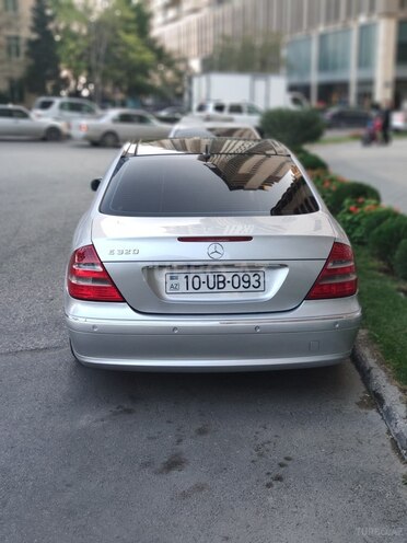 Mercedes E 320 2002, 183,000 km - 3.2 l - Bakı