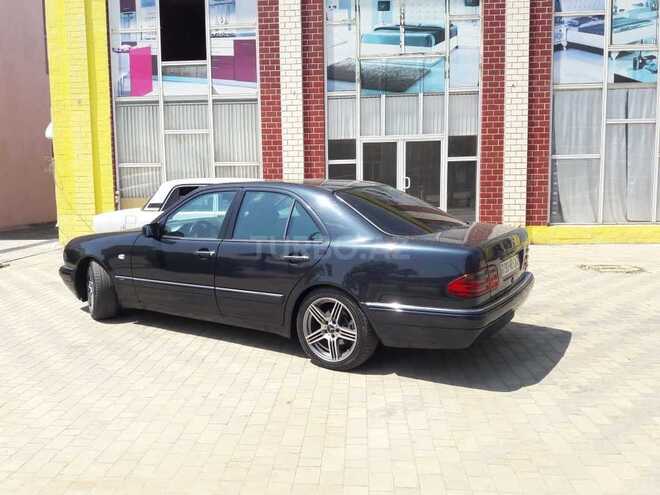 Mercedes E 230 1996, 306,800 km - 2.3 l - Masallı