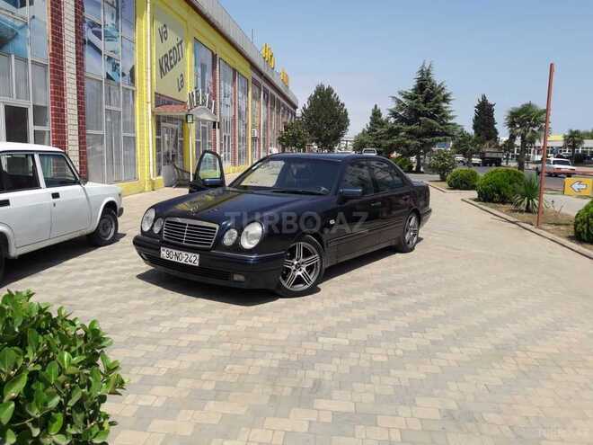 Mercedes E 230 1996, 306,800 km - 2.3 l - Masallı