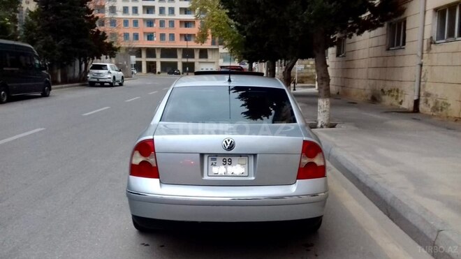 Volkswagen Passat 2001, 163,000 km - 1.8 l - Bakı