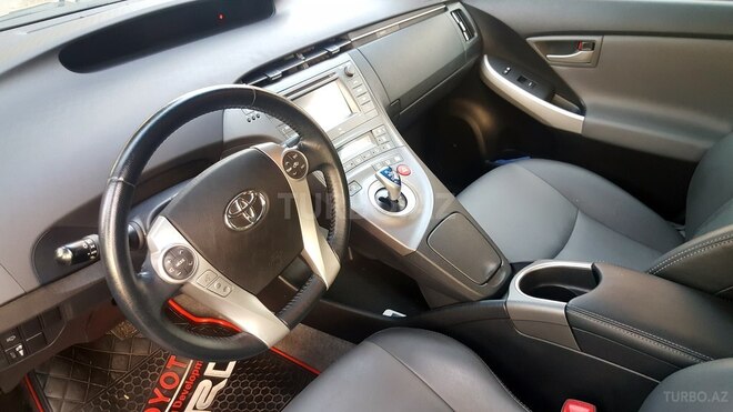 Toyota Prius 2013, 152,000 km - 1.8 л - Bakı