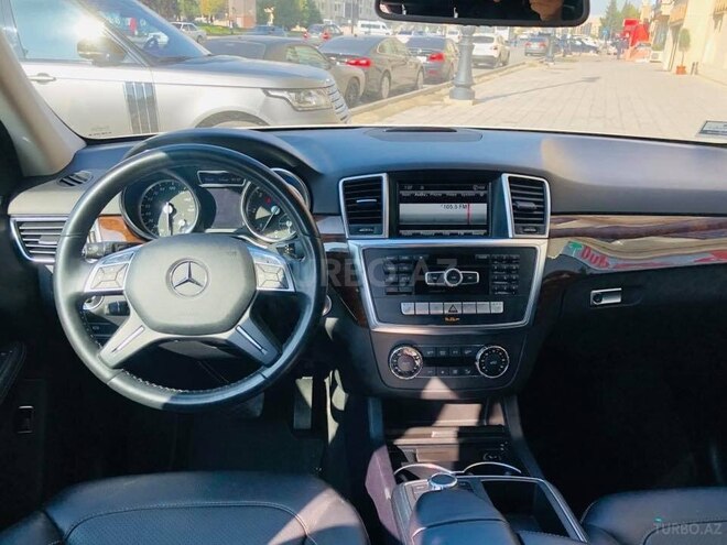 Mercedes ML 350 2013, 114,820 km - 3.0 l - Bakı