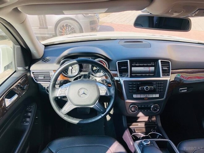 Mercedes ML 350 2013, 114,820 km - 3.0 l - Bakı