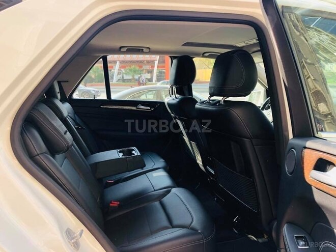 Mercedes ML 350 2013, 114,820 km - 3.0 l - Bakı