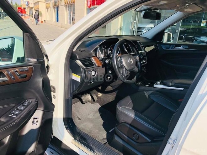 Mercedes ML 350 2013, 114,820 km - 3.0 l - Bakı