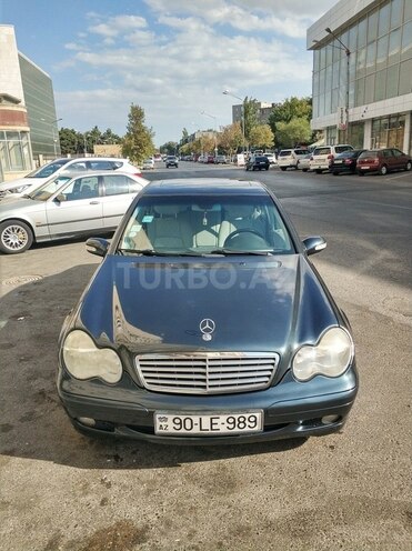 Mercedes C 200 2000, 318,000 km - 2.0 l - Bakı