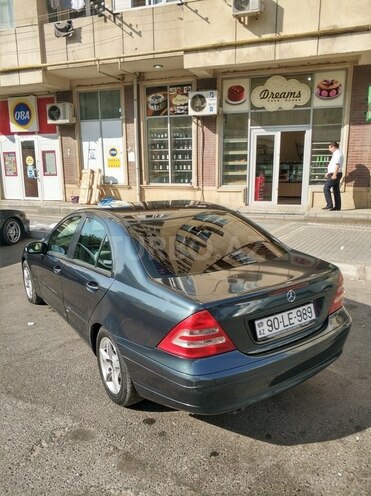 Mercedes C 200 2000, 318,000 km - 2.0 l - Bakı
