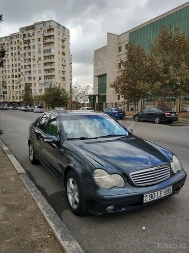 Mercedes C 200 2000, 318,000 km - 2.0 l - Bakı