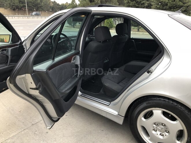 Mercedes E 230 1997, 225,276 km - 2.3 l - Xırdalan