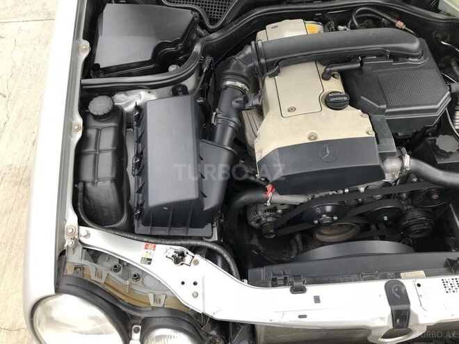 Mercedes E 230 1997, 225,276 km - 2.3 l - Xırdalan