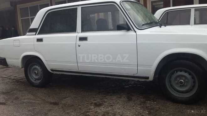 LADA (VAZ) 2107 2007, 83,000 km - 1.6 l - Göyçay