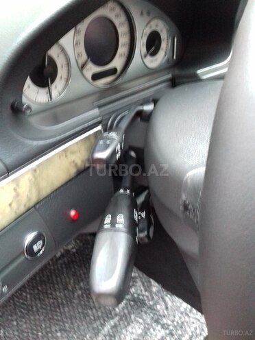 Mercedes E 320 2003, 187,000 km - 3.2 l - Xırdalan