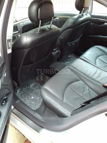 Mercedes E 320 2003, 187,000 km - 3.2 l - Xırdalan