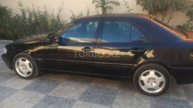 Mercedes C 230 1999, 225,500 km - 2.3 l - Bakı