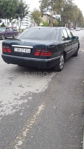 Mercedes E 230 1996, 450,000 km - 0.3 l - Qəbələ