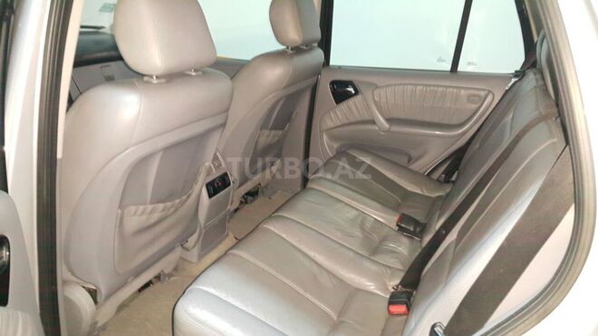 Mercedes ML 350 2004, 275,000 km - 3.5 l - Bakı