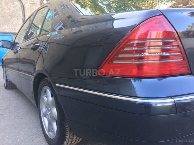 Mercedes C 240 2002, 286,000 km - 2.6 l - Sumqayıt