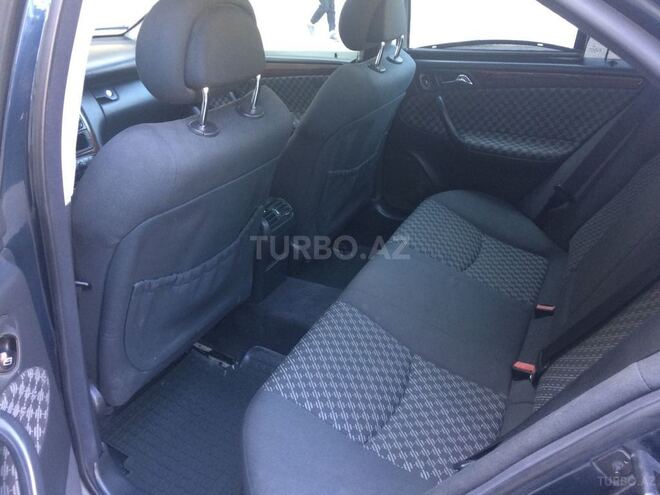 Mercedes C 240 2002, 286,000 km - 2.6 l - Sumqayıt
