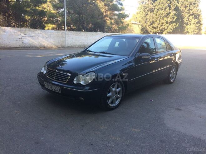 Mercedes C 240 2002, 286,000 km - 2.6 l - Sumqayıt