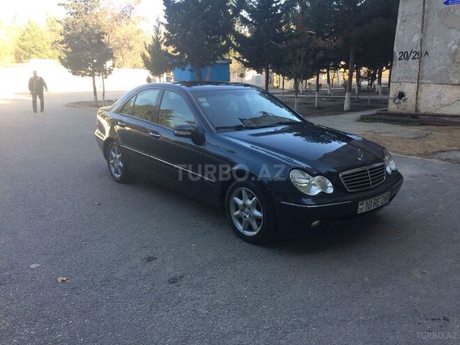 Mercedes C 240 2002, 286,000 km - 2.6 l - Sumqayıt