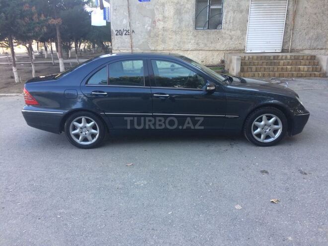 Mercedes C 240 2002, 286,000 km - 2.6 l - Sumqayıt