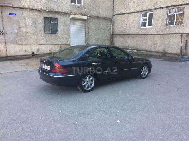Mercedes C 240 2002, 286,000 km - 2.6 l - Sumqayıt
